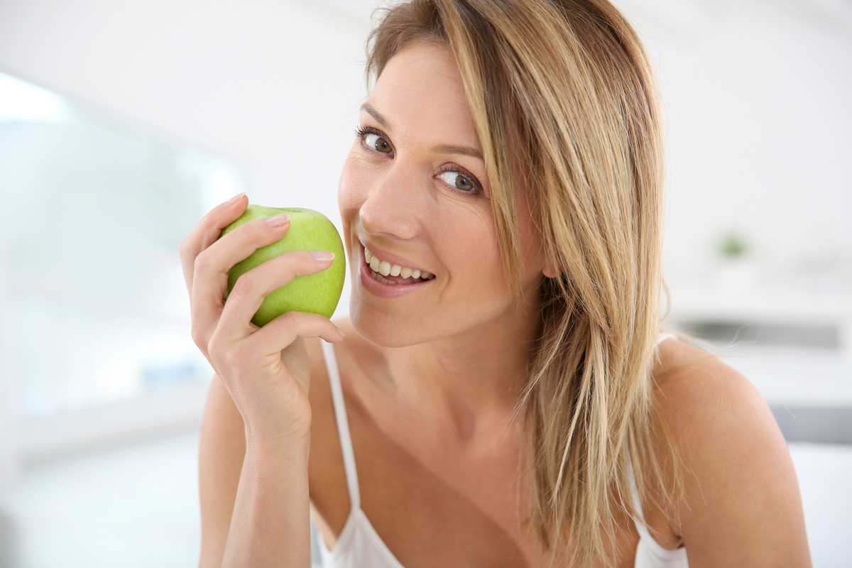 Trofes Pou Auxanoun To Kollagono Kai Nikoyn To Xrono Main