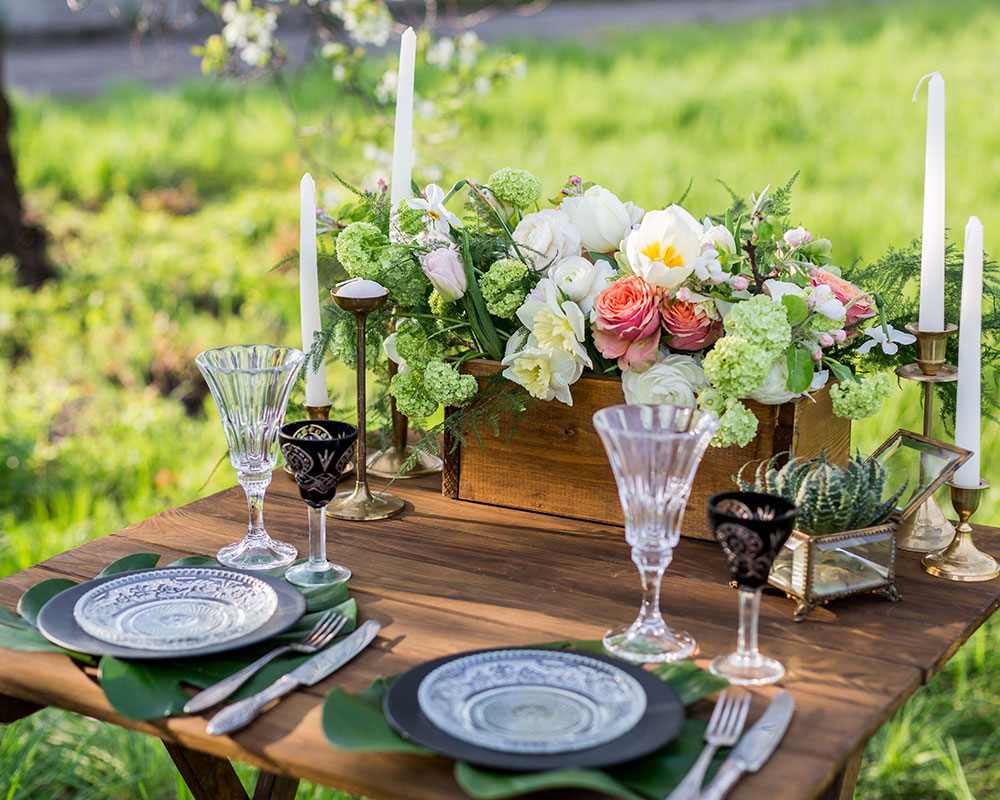 Diakosmhste To Trapezi Sas Me Ta Agaphmena Sas Piata