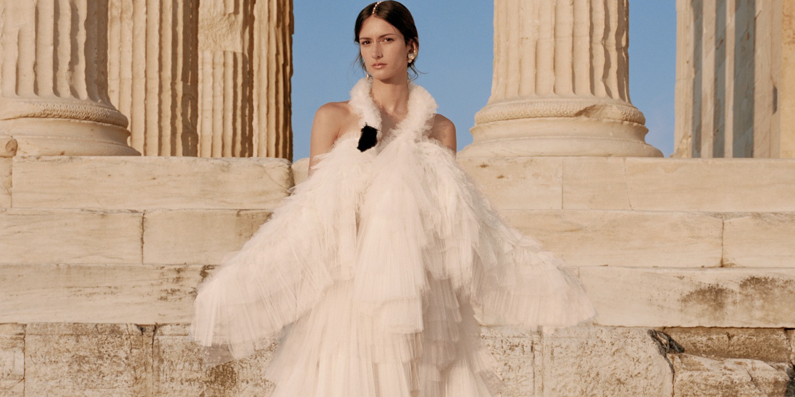 White Shirt 2021 12 08T123729.162